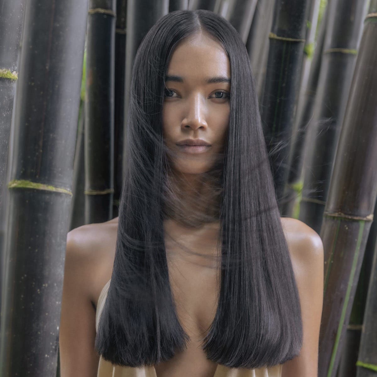 Anti-Frizz Hairspray - Image 4